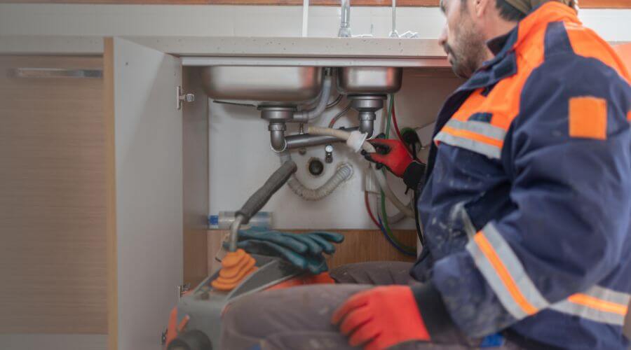 Professional slab leak plumber services in Hodge, LA